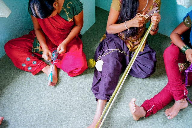 Nepal: Border awareness team rescues 3 teenage girls from trafficker